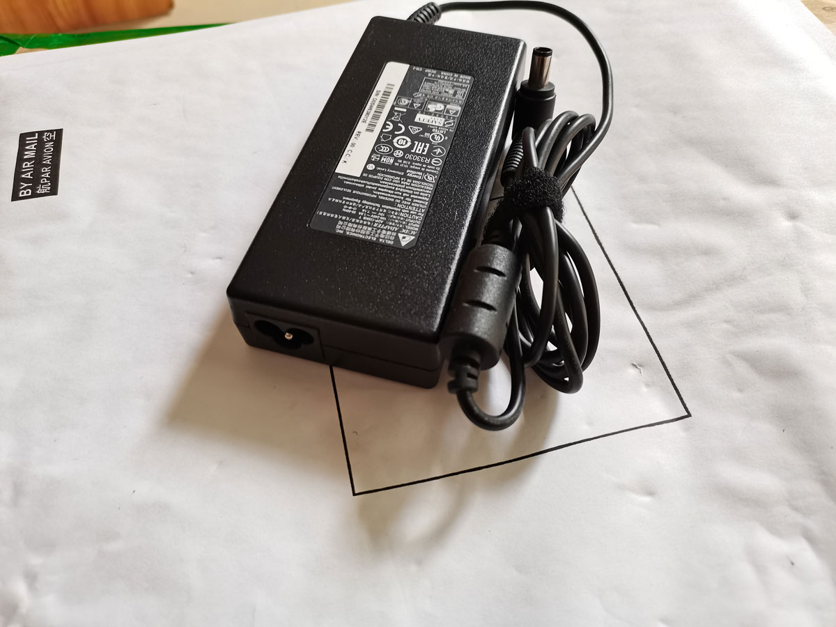 YENI OEM Delta 19 V 7.1A 135 W - Pc Gaming News incelemesi ve fiyatı